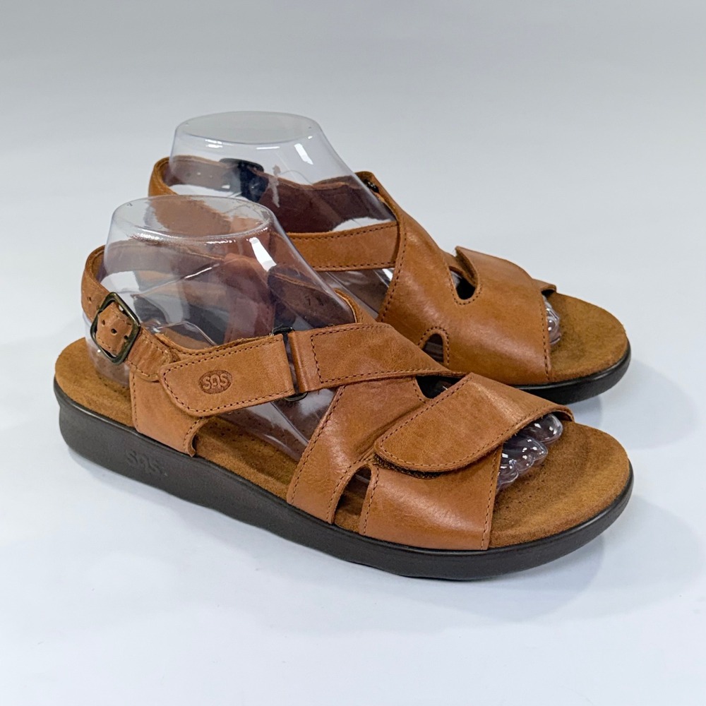 NEW SAS Huggy Sandal Womens 9N Caramel Leather Strappy Tripad Comfort Adjustable